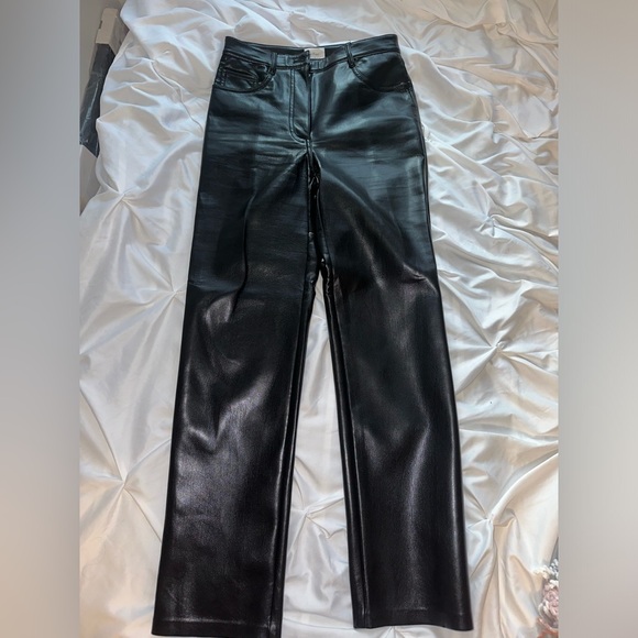 Aritzia The Melina Pant - Picture 4 of 5